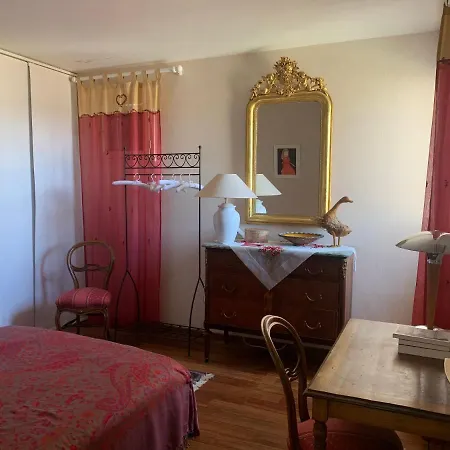 Charmante Villa Avec Piscine Pensjonat
